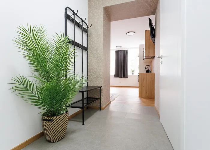 New Near Schoenbrunn Palace & Metro U3 Apartment Vienna
